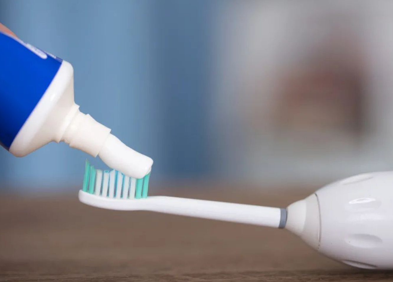 电动牙刷和手动牙刷有何区别？