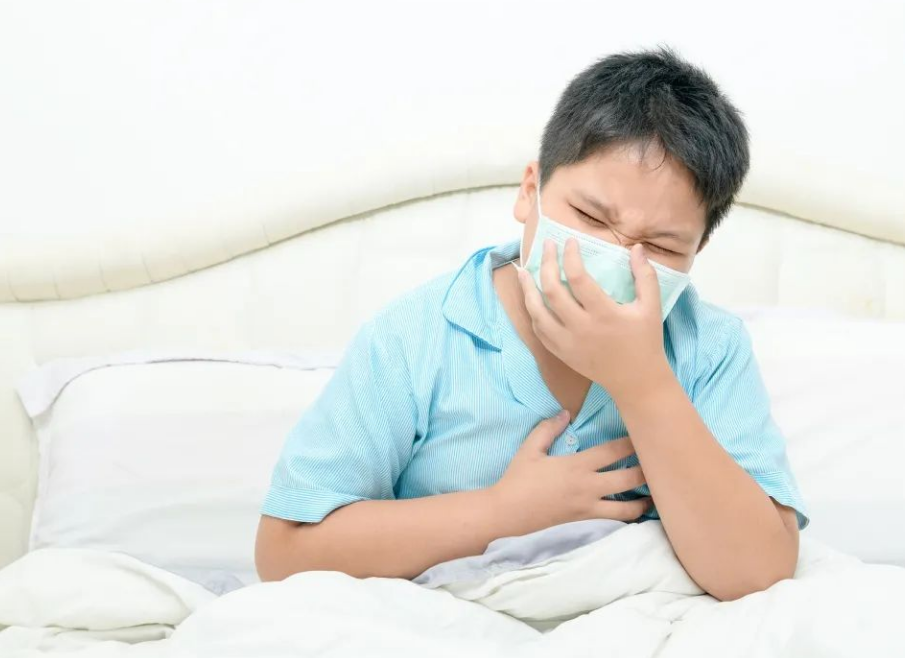 孩子咳嗽了，该不该立即止咳？这些误区很多家长都犯过