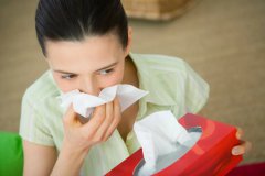 给鼻炎患者的暴击：拖着不治可能变成哮喘